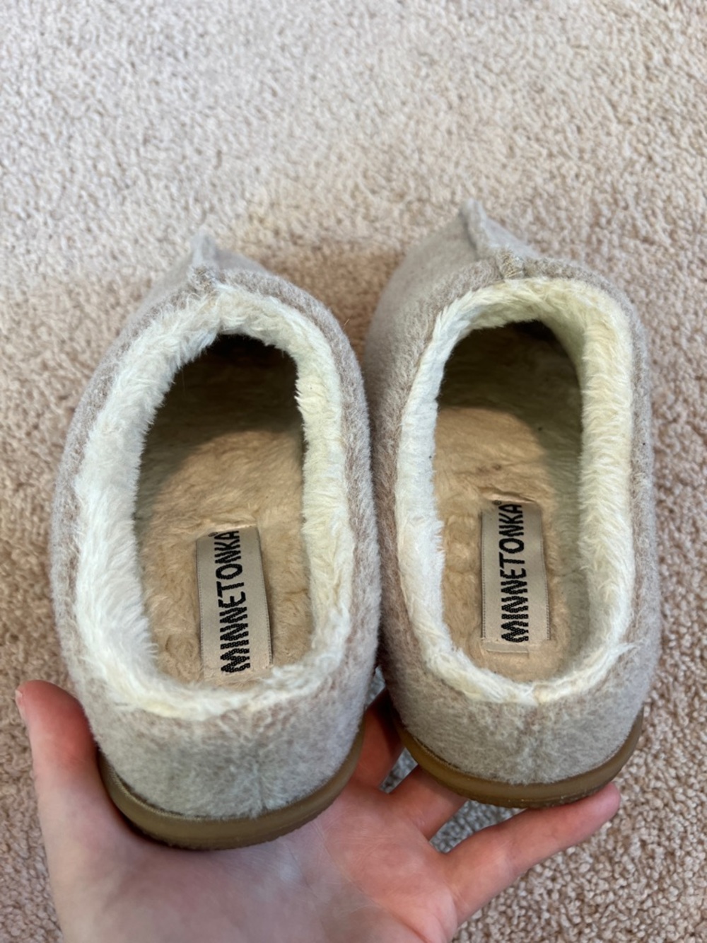 Minnetonka Women’s Clog Slippers Size 7 - Picture 8 of 8